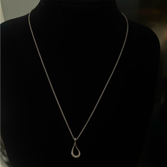 Tiffany & Co Elsa Peretti 925 Sterling  Silver Open Teardrop Necklace - Picture 11 of 11